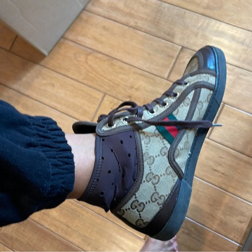 Gucci sneakers - Picture 2 of 13